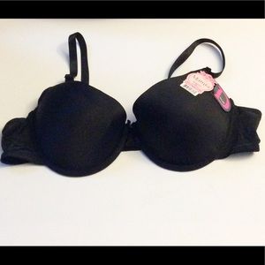 Ladies Underwire Bra Black NWT